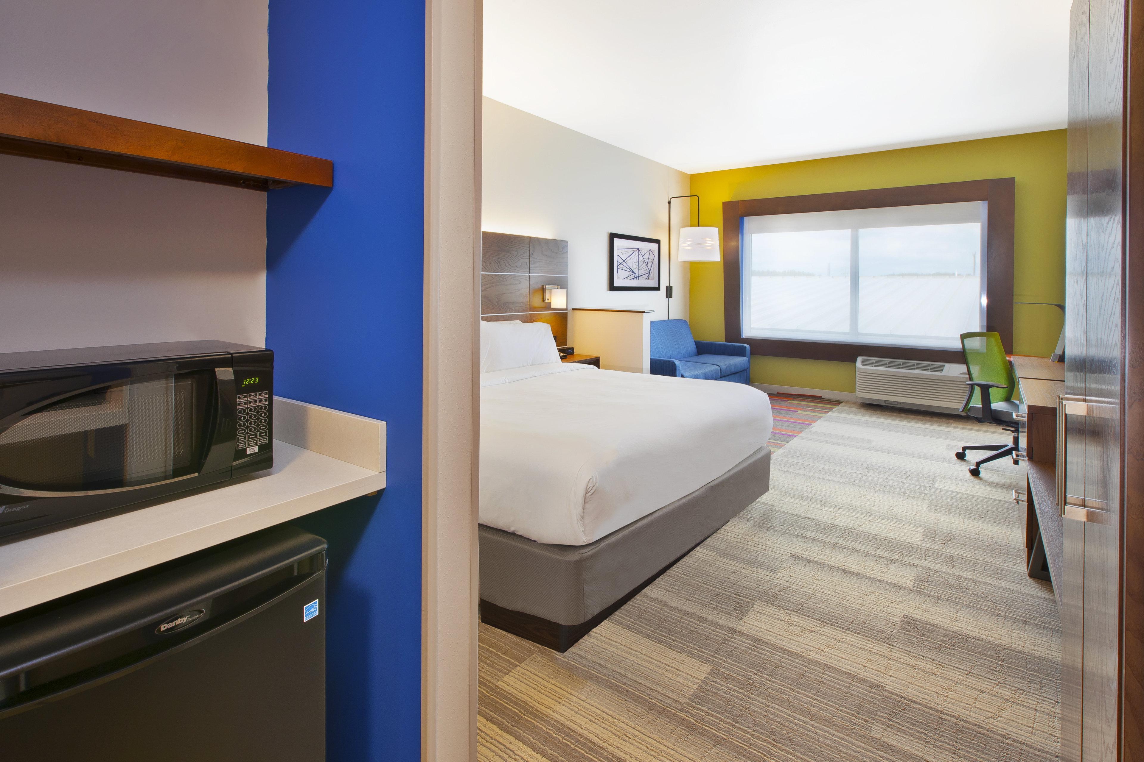 Holiday Inn Express And Suites South Hill By Ihg Экстерьер фото
